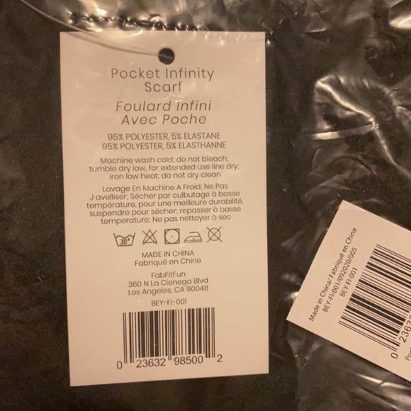 Beyond Yoga Infinity Scarf with Pocket - Picture 2 of 2